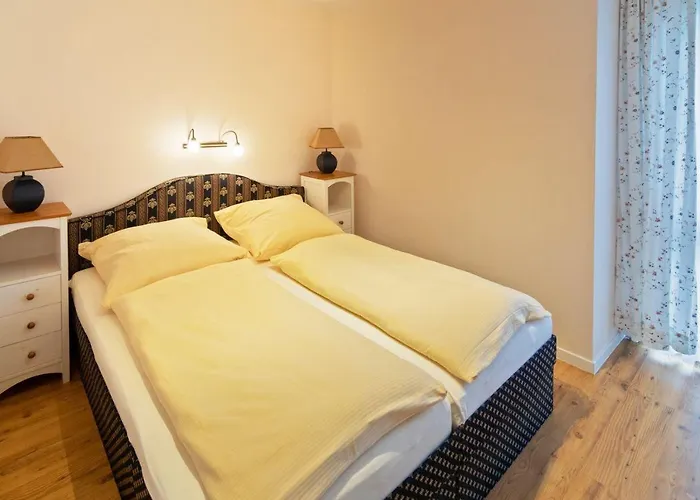 Ferienwohnung-mientje شقة *